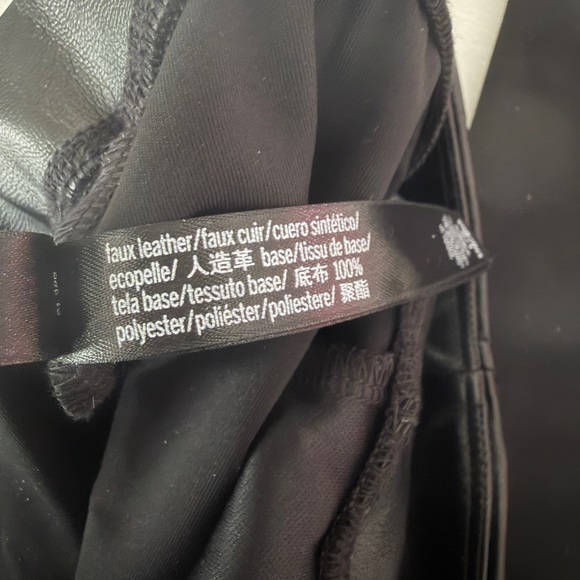 Victoria’s Secret Victoria Sport Sport Black Faux Leather Leggings size Large - Picture 6 of 8